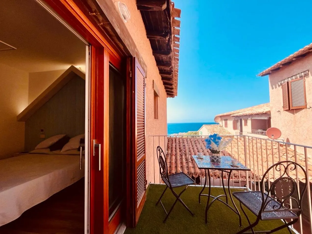Apartment Costa Paradiso Villaggio Maya Monolocale Vista Mare Italy